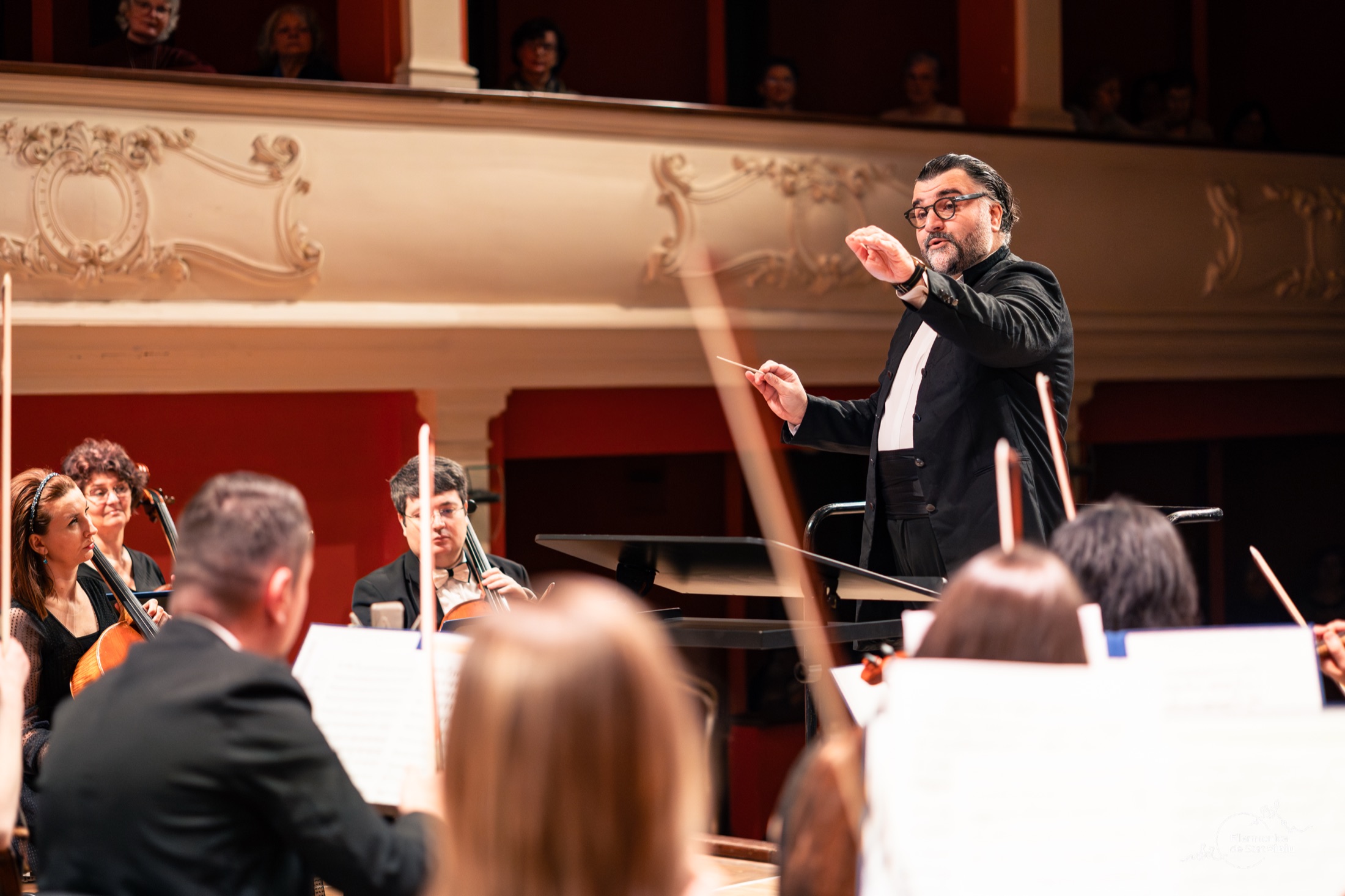 Georgios Balatsinos conducting
